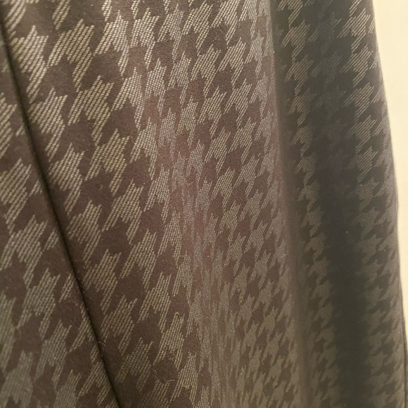 Vince Camuto High-Waisted Houndstooth Leggings size L - Picture 4 of 5